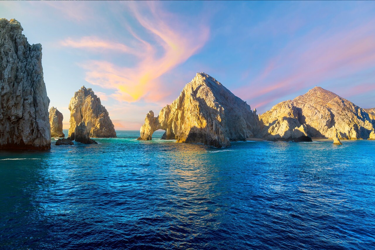 El Arco Arch at Land's End on the Baja Peninsula, Cabo San Lucas, Mexico.
