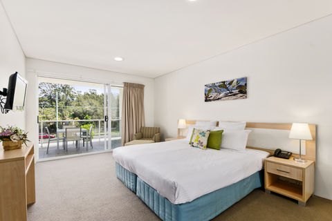 Towradgi Hotel | Quality Suites Pioneer Sands Towradgi NSW