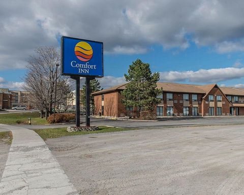 Kingston Ontario Hotels | Comfort Inn Highway 401 | Comfort Inns Canada