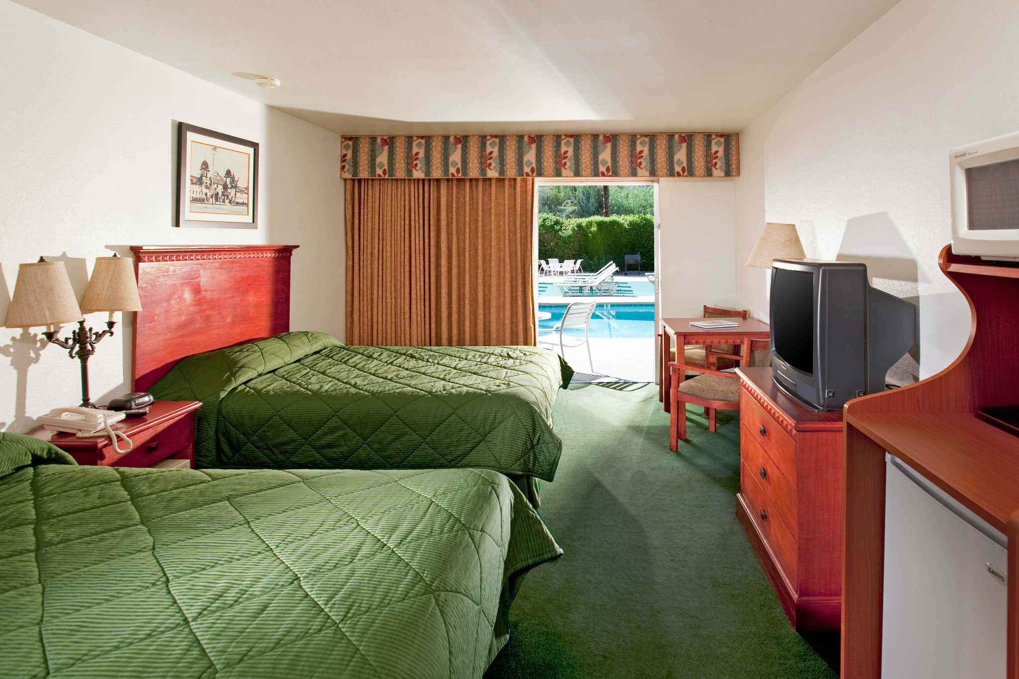 Rodeway Inn Palm Springs Downtown Hotel Book Now