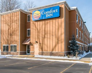 Quality Inn Near Interstate I 94 New Buffalo MI Hotel Book Today   Exterior1.JPG