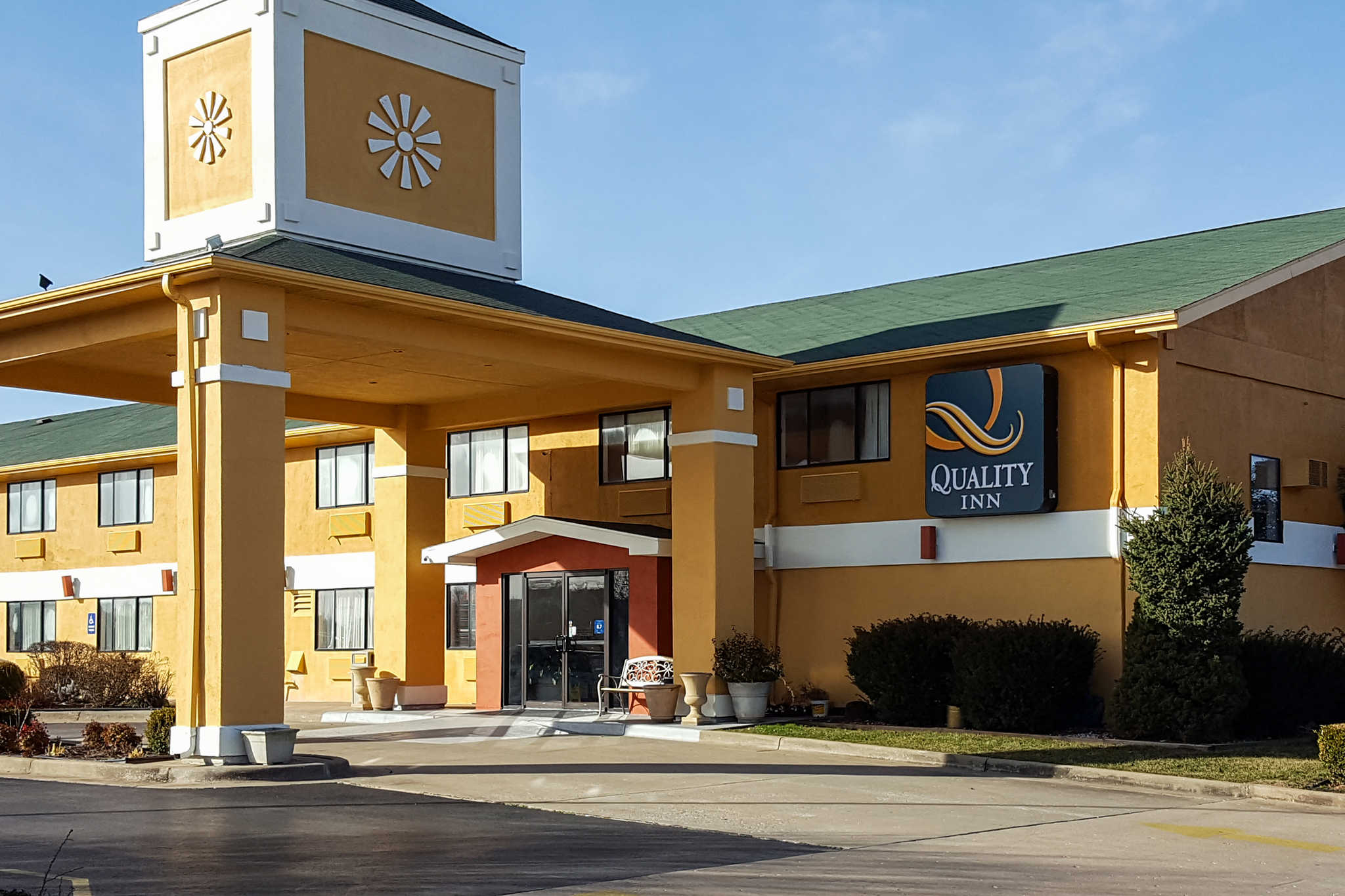 Ascend Hotels in Branson West, MO by Choice Hotels