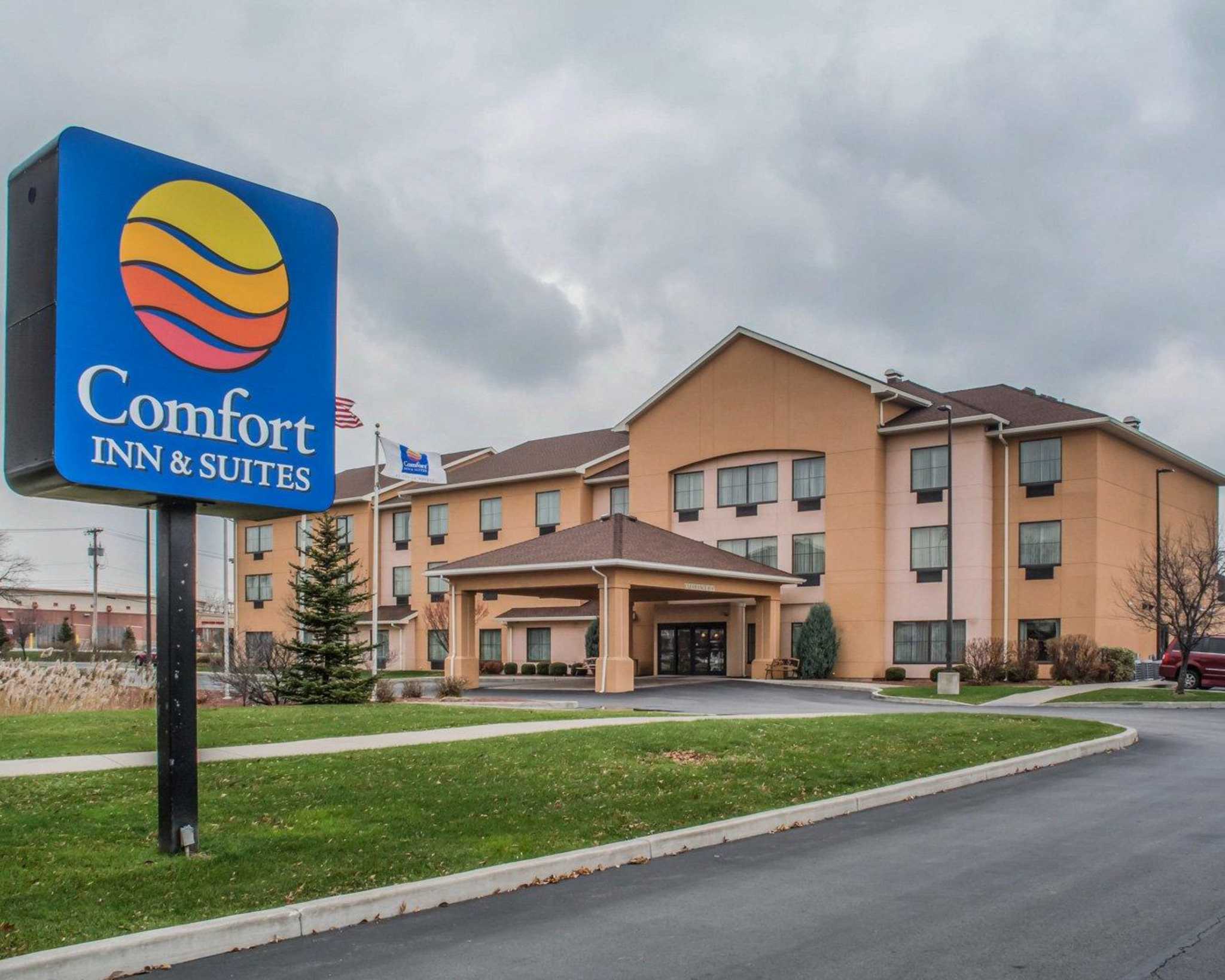 Comfort Inn Hotels in Henrietta, NY by Choice Hotels